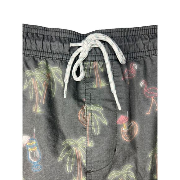 Goodfellow Flamingo & Palm Trees Swim Trunks - Men’s XL - Picture 3 of 8